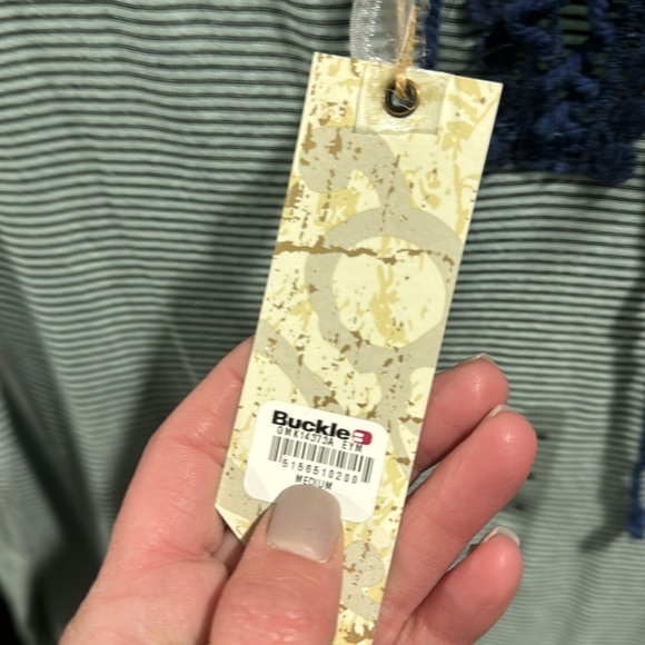 New Buckle gimmicks long sleeve top - Picture 4 of 6